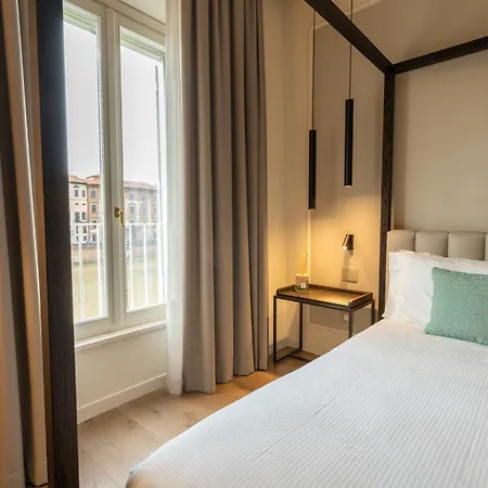 Anna Teresa Luxury-3